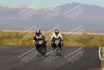 media/Oct-29-2022-CVMA (Sat) [[14c0aa3b66]]/Race 11 Amateur Supersport Open/